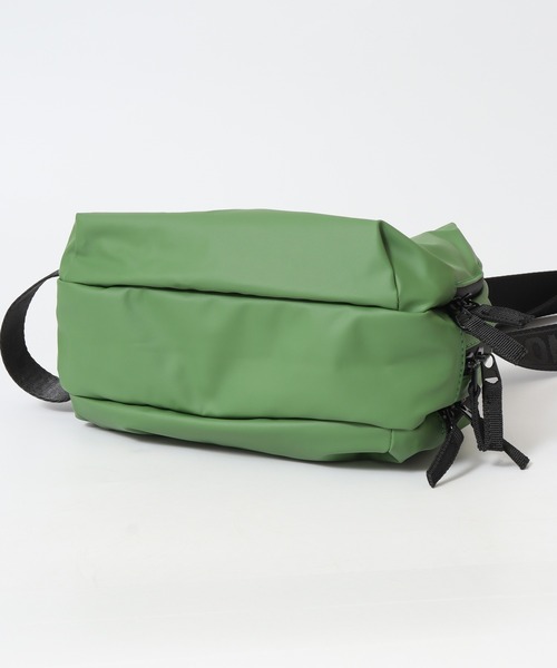 FUNALIVE（ファンアライブ）の「ABETTOR 3ポケット止水ファスナー仕様ミニショルダーBAG（ショルダーバッグ・メンズ・オレンジ/ベージュ/グリーン/ブラック・FREE）」の17枚目の写真