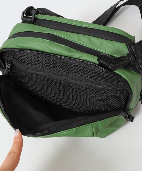 FUNALIVE（ファンアライブ）の「ABETTOR 3ポケット止水ファスナー仕様ミニショルダーBAG（ショルダーバッグ・メンズ・オレンジ/ベージュ/グリーン/ブラック・FREE）」の18枚目の写真
