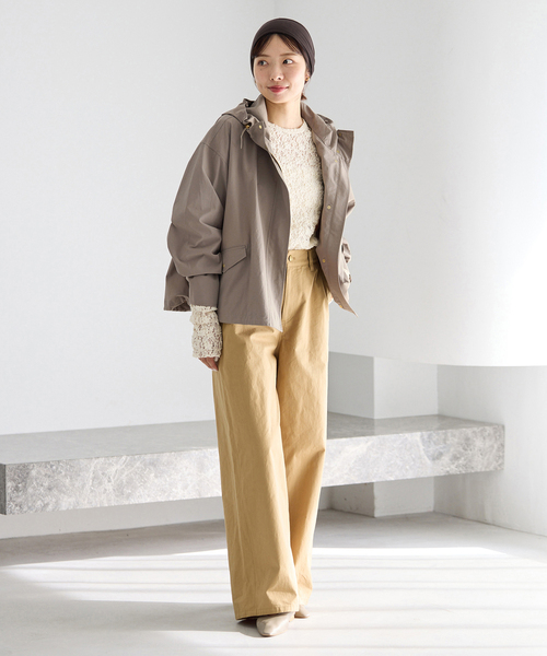 IENA（イエナ）の「撥水フーディーブルゾン（マウンテンパーカー・レディース・ブラック/アイボリー/ベージュ系その他・FREE）」の19枚目の写真