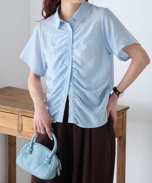 BONLECILL(ボンルシール)の「リネンブレンドギャザー半袖シャツ(シャツ/ブラウス・レディース・チャコールグレー/アイボリー/ブルー/ピンク/ベージュ・FREE)」の12枚目の写真