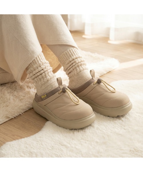FILA(フィラ)の「PUFFER BOLD MULE(その他シューズ・レディース・ベージュ・23.0cm/24.0cm/25.0cm)」の1枚目の写真