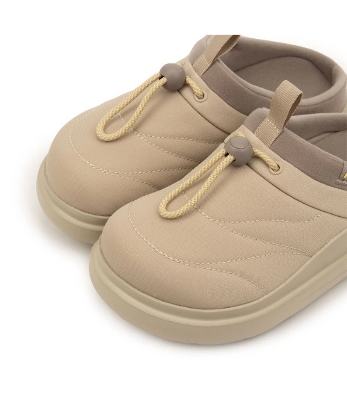 FILA(フィラ)の「PUFFER BOLD MULE(その他シューズ・レディース・ベージュ・23.0cm/24.0cm/25.0cm)」の8枚目の写真