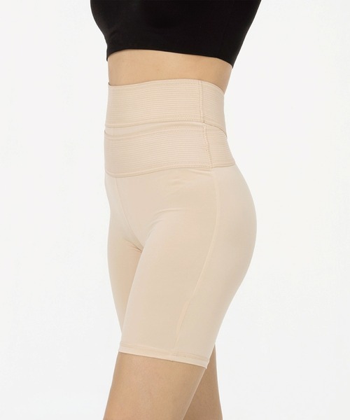 Honeys（ハニーズ）の「履くだけでお腹シュッとレギンス３分丈（レギンス/スパッツ・レディース・ベージュ/ブラック・L/LL/M）」の5枚目の写真