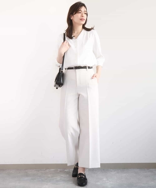 OFUON le MK(オフオンルエムケー)の「サテンジョーゼットVネックブラウス/接触冷感/UVカット/洗える/WEB限定サイズあり(シャツ/ブラウス・レディース・ホワイト/ピンク/ネイビー・40/38/36)」の9枚目の写真