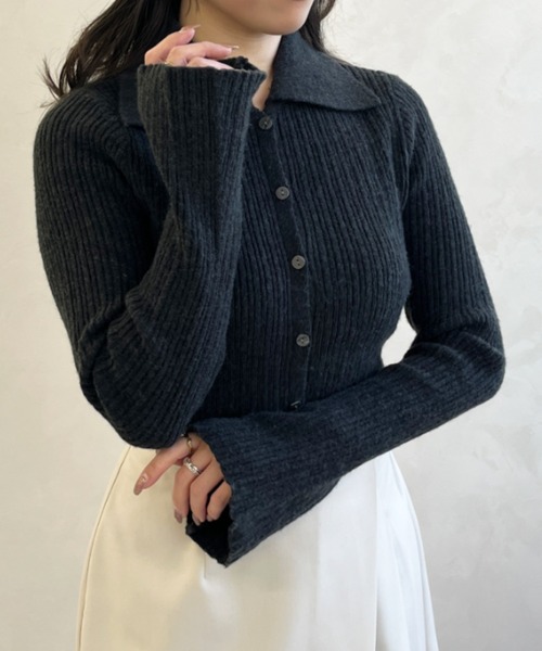 MISCH MASCH(ミッシュマッシュ)の「一部店舗限定 襟付きフレアスリーブリブニット(ニット/セーター・レディース・チャコールグレー/ホワイト・フリ-)」の9枚目の写真