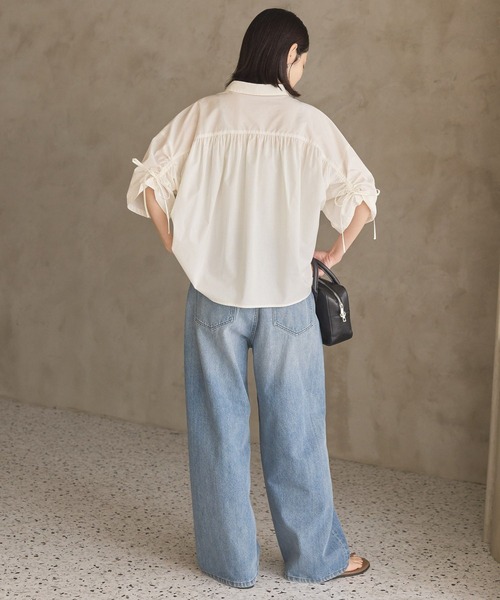 AMERICAN HOLIC(アメリカンホリック)の「【WEB限定】【接触冷感・UVカット】ギャザーリボンスリーブ半袖シャツ(シャツ/ブラウス・レディース・オフホワイト/サックスブルー/ストライプ・M/L)」の11枚目の写真
