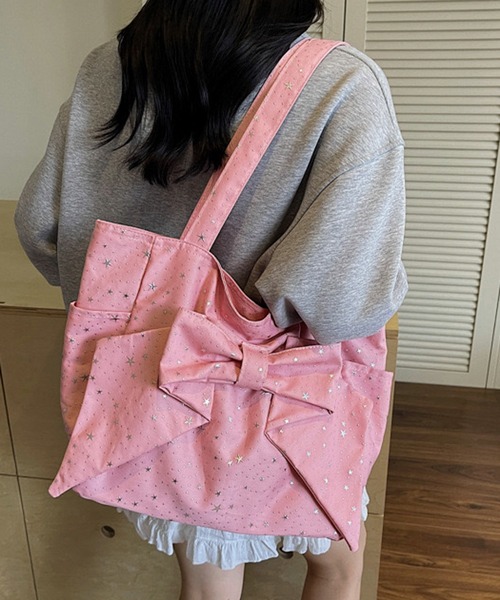 NANEA（ナネア）の「星柄ビッグリボントートバッグ（ショルダーバッグ・レディース・グレー/ブラック/レッド/ピンク・フリー）」の3枚目の写真