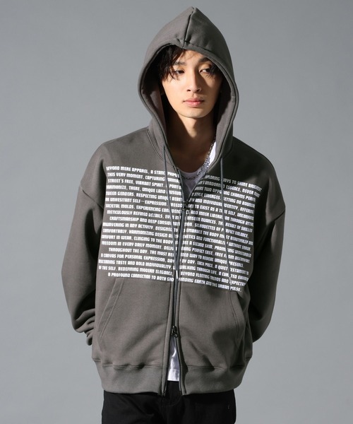 LAND MUSEUM（ランドミュージアム）の「LAND MUSEUM／フードジップ（パーカー・メンズ・ブラック/チャコール・FREE）」の2枚目の写真