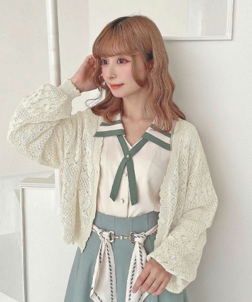 F i.n.t（フィント）の「フラワー釦透かし編みニットカーディガン（カーディガン/ボレロ・レディース・アイボリー/コーラルピンク/ブルー・FREE）」の14枚目の写真