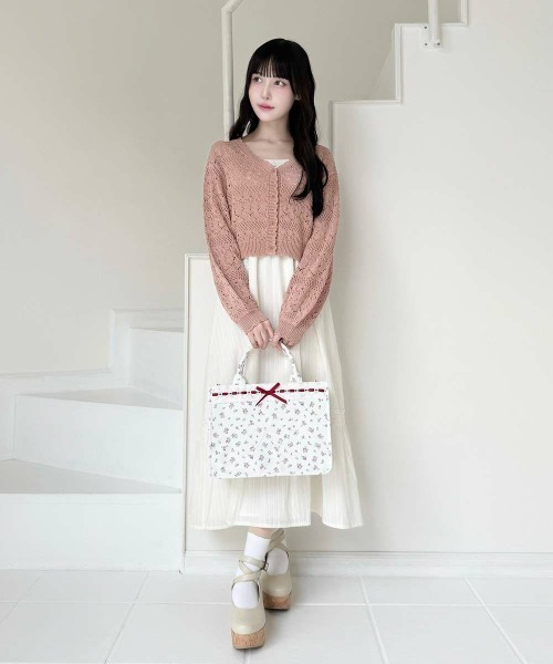F i.n.t（フィント）の「フラワー釦透かし編みニットカーディガン（カーディガン/ボレロ・レディース・アイボリー/コーラルピンク/ブルー・FREE）」の11枚目の写真