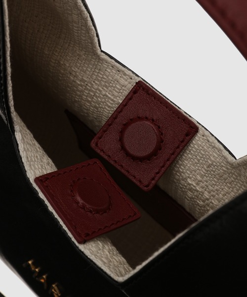 MARNI（マルニ）の「TRAPEZE BAG / カーフレザーバッグ（ショルダーバッグ・レディース・ブラック/ライトグレー・ONE SIZE）」の7枚目の写真