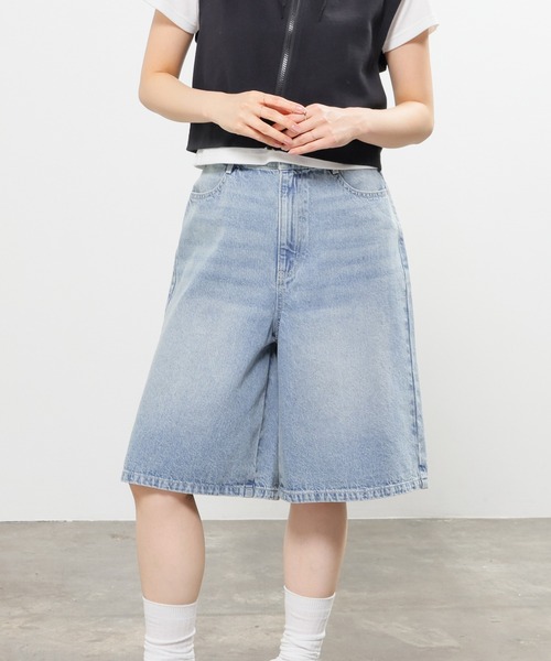 Honeys(ハニーズ)の「デニムハーフパンツ(デニムパンツ・レディース・ブルー系その他3/ブラック系その他/ライトグレー/ブルー系その他・L/LL/M/S/SS)」の12枚目の写真