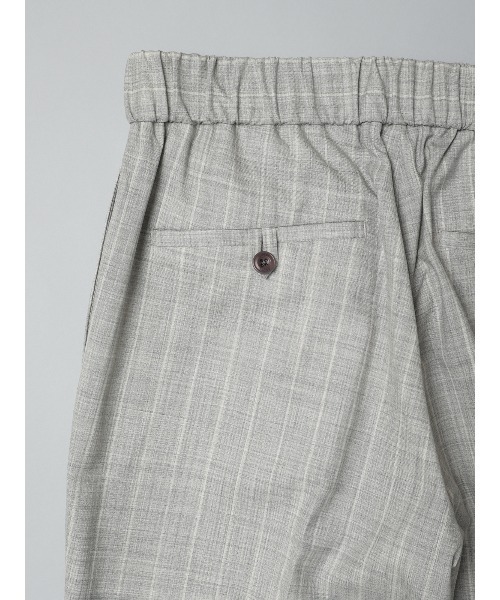 SUIT SQUARE（スーツスクエア）の「GOOVI／タックストレートパンツ／SUPER100'sウールトロピカル／ワイドストライプ（スーツパンツ・メンズ・ライトグレー・1/2/3）」の6枚目の写真