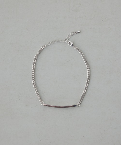 AZUL by moussy（アズールバイマウジー）の「プレートブレスレット（ブレスレット・メンズ・ゴールド/ブラック/シルバー・FREE）」の2枚目の写真