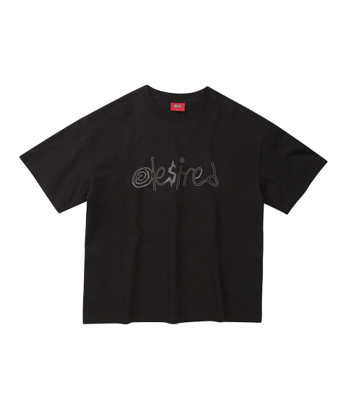 DESIRED（デシレッド）の「フロントグラフィッククロップ半袖Tシャツ-FBSK5805D03（Tシャツ/カットソー・メンズ・ブラック・MEDIUM/LARGE/X-LARGE）」の6枚目の写真