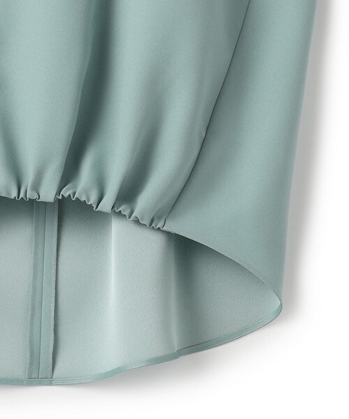 ICB(アイシービー)の「FluidBackSatin フレンチスリーブブラウス(シャツ/ブラウス・レディース・ブラック系/グレー系/スモーキーグリーン系・46/42/44)」の19枚目の写真