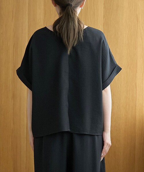 coen（コーエン）の「【再入荷/新色登場】【接触冷感/UVカット/セットアイテム】リネンタッチTブラウスセットアップ（セットアップ・レディース・ブラック/ダークグレー/ベージュ/ブラウン・M/L）」の9枚目の写真