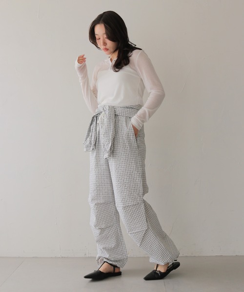 cheriella(シェリエラ)の「【cheriella】チェック柄レイヤードイージーパンツ CHECK LAYERED EASY PANTS(その他パンツ・レディース・アイボリー/グレー・FREE)」の6枚目の写真