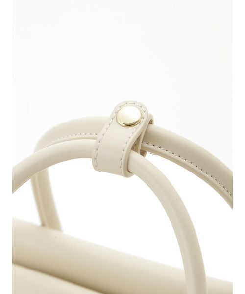 SNIDEL(スナイデル)の「フラップソフト2WAYボストン(ボストンバッグ・レディース・ブラウン/アイボリー/ブラック・F)」の17枚目の写真