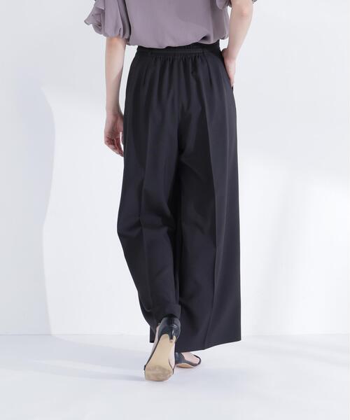 NATURAL BEAUTY BASIC（ナチュラルビューティーベーシック）の「ダブルベルトワイドパンツ（その他パンツ・レディース・ブラック/オフホワイト/ブルー・P/S/MEDIUM/SMALL）」の7枚目の写真