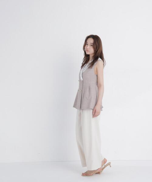NATURAL BEAUTY BASIC(ナチュラルビューティーベーシック)の「ダブルベルトワイドパンツ(その他パンツ・レディース・ブラック/オフホワイト/ブルー・P/S/MEDIUM/SMALL)」の10枚目の写真