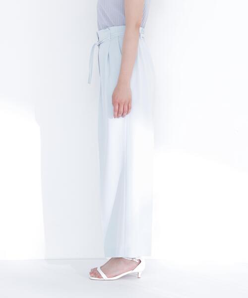 NATURAL BEAUTY BASIC(ナチュラルビューティーベーシック)の「ダブルベルトワイドパンツ(その他パンツ・レディース・ブラック/オフホワイト/ブルー・P/S/MEDIUM/SMALL)」の21枚目の写真