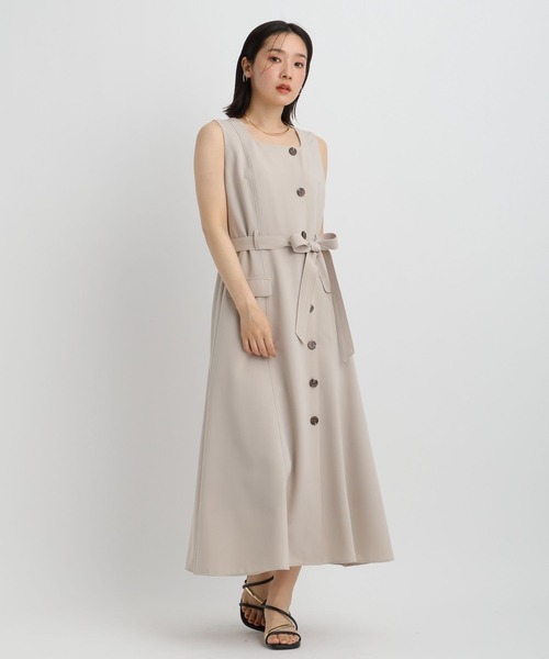 Andemiu(アンデミュウ)の「スクエアネックワンピース685206(ワンピース・レディース・チャコールグレー/ライトベージュ・SMALL/MEDIUM)」の6枚目の写真