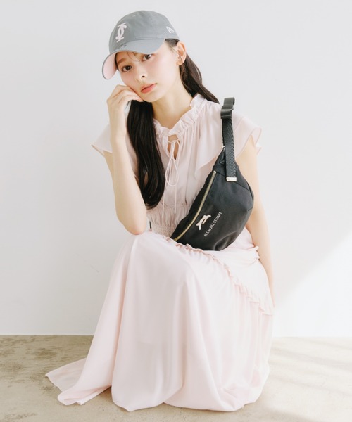 JILL by JILL STUART(ジルバイジルスチュアート)の「フリルティアードワンピース(ワンピース・レディース・ピンク/ブラック系その他/イエロー・FREE)」の1枚目の写真