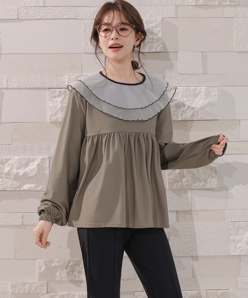 TeddyShop(テディショップ)の「【紫外線カット率99.9%以上/水陸両用セットアップ】長袖スカラップシアービッグカラーラッシュガードトップス+テーパードラッシュパンツ 上下2点セット レディース(ラッシュガード・レディース・アイボリー/ブラック/グレイッシュベージュ・L/S/M)」の10枚目の写真