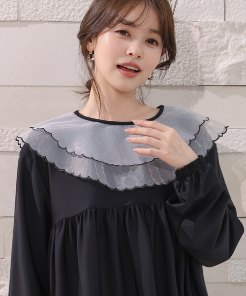 TeddyShop(テディショップ)の「【紫外線カット率99.9%以上/水陸両用セットアップ】長袖スカラップシアービッグカラーラッシュガードトップス+テーパードラッシュパンツ 上下2点セット レディース(ラッシュガード・レディース・アイボリー/ブラック/グレイッシュベージュ・L/S/M)」の15枚目の写真