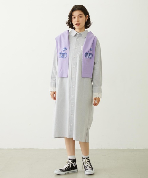 MILKFED.(ミルクフェド)の「STRIPED LACE DRESS(ワンピース・レディース・グレー/レッド/ライトブルー・ONE SIZE)」の2枚目の写真