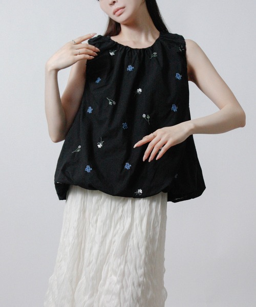 Social GIRL（ソーシャルガール）の「2026SS バルーンシルエット 刺繍 ノースリーブブラウス（シャツ/ブラウス・レディース・オフホワイト/ブラック・M）」の14枚目の写真