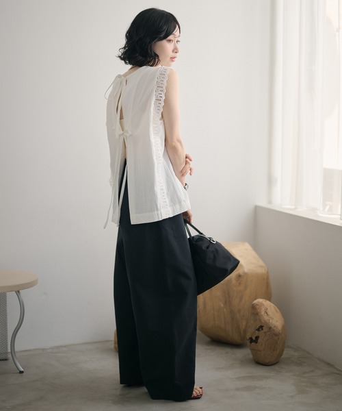 LAULEN(ローレン)の「ladder lace double ribbon multi way blouse /ラダーレースダブルリボンマルチウェイブラウス(シャツ/ブラウス・レディース・ホワイト/ブラック/ベージュ・FREE)」の22枚目の写真