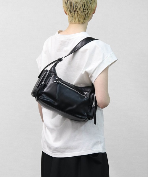 THE CELL.(ザセルドット)の「サイドポケット ショルダーバッグ SIDE POCKET SHOULDER BAG(ハンドバッグ・レディース・ブラック/レッド/ブラウン・FREE)」の8枚目の写真