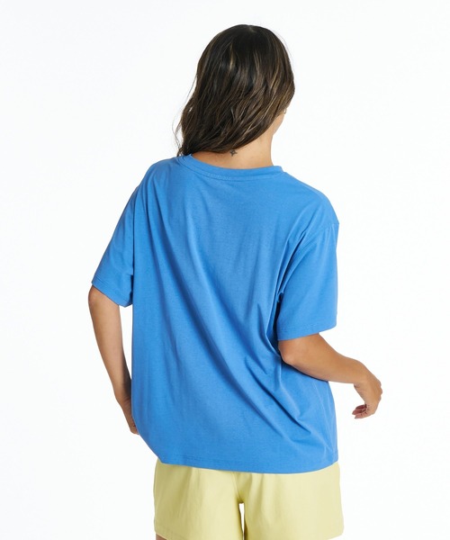 ROXY(ロキシー)の「ROXY SUNSETTER TEE ラッシュTシャツ /UVカット/EASY DRY 【2026年夏モデル】/ロキシー半袖ラッシュガード(水着)(Tシャツ/カットソー・レディース・ホワイト/ブルー/ブラック系その他・LARGE/MEDIUM/SMALL)」の4枚目の写真