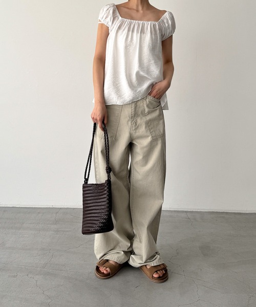 CANAL JEAN(キャナルジーン)の「El mar 2WAYオフショルパフブラウス(シャツ/ブラウス・レディース・ホワイト/ブラック・ONE SIZE)」の9枚目の写真