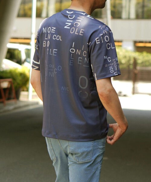 NICOLE selection(ニコルセレクション)の「総柄ロゴプリントクルーネックTシャツ(Tシャツ/カットソー・メンズ・ネイビー/ブラック/ホワイト/ボルドー・M/L/XL)」の22枚目の写真
