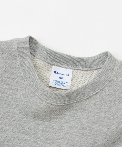 Champion(チャンピオン)の「Champion/チャンピオン CREW NECK SWEATSHIRT(スウェット・キッズ・ネイビー/ブラック/パープル/グレー/ライム/オートミール・150cm/140cm/160cm/130cm/120cm)」の11枚目の写真