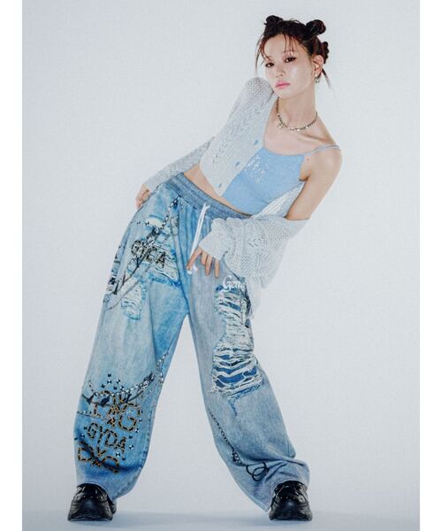 GYDA(ジェイダ)の「GYDAデニムsublimation printingパンツ(デニムパンツ・レディース・ブルー/ブラック・FREE)」の3枚目の写真