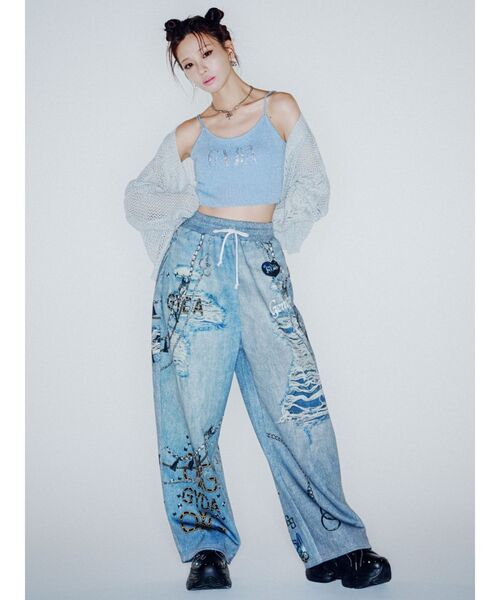 GYDA(ジェイダ)の「GYDAデニムsublimation printingパンツ(デニムパンツ・レディース・ブルー/ブラック・FREE)」の4枚目の写真