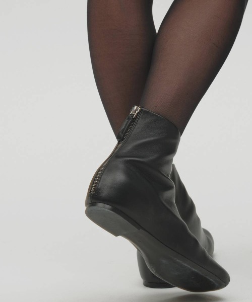 TODAYFUL（トゥデイフル）の「【TODAYFUL/トゥデイフル】Square Leather Flat Boots/スクエアレザーフラットブーツ（ブーツ・レディース・ブラック・37/38/36）」の11枚目の写真