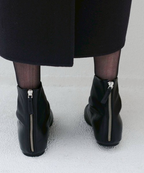 TODAYFUL（トゥデイフル）の「【TODAYFUL/トゥデイフル】Square Leather Flat Boots/スクエアレザーフラットブーツ（ブーツ・レディース・ブラック・37/38/36）」の12枚目の写真