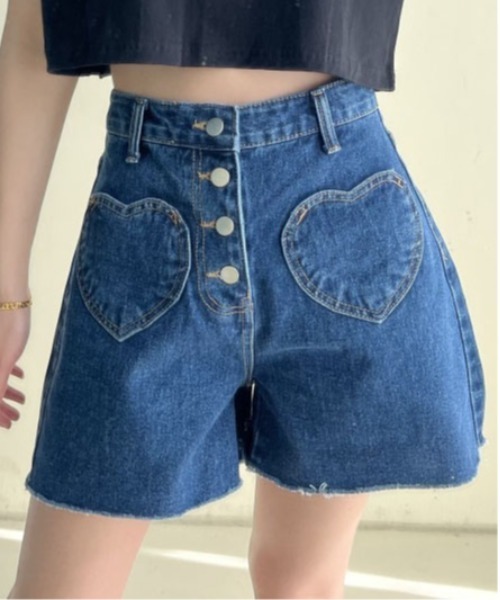 フロントハートポケット付きデニムショートパンツ（デニムパンツ