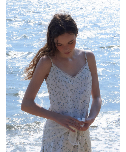 ETMON（エトモン）の「Slip Scarf-Tie Floral Dress, Blue（ワンピース・レディース・その他・F）」の3枚目の写真