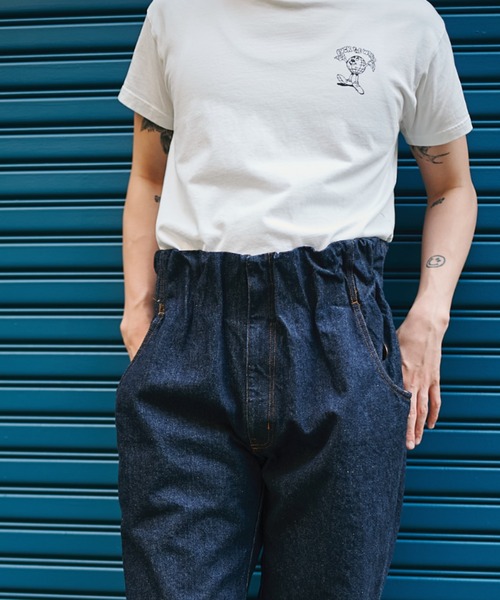 CONZ（コンズ）の「Hand Paint S/S T-SH  HANS（Tシャツ/カットソー・メンズ・ブルー/ホワイト・2/3）」の7枚目の写真
