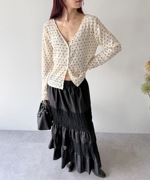 flaeu(フラユ)の「Dot Shirring Cardigan(Tシャツ/カットソー・レディース・アイボリー/ブラック・FREE)」の4枚目の写真