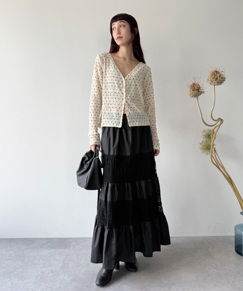 flaeu(フラユ)の「Dot Shirring Cardigan(Tシャツ/カットソー・レディース・アイボリー/ブラック・FREE)」の6枚目の写真