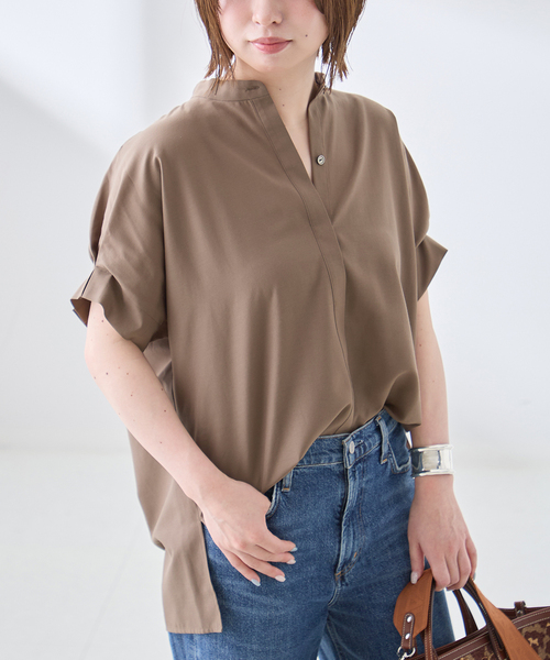 journal standard L'essage(ジャーナルスタンダードレサージュ)の「IPEKERフラワー/無地タックスリーブシャツ(シャツ/ブラウス・レディース・ブラック系その他/アイボリー/ウッド・FREE)」の3枚目の写真