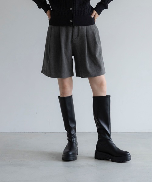 LOWRYS FARM(ローリーズファーム)の「TRショートパンツ 778717(その他パンツ・レディース・ブラウン/ブラック/グレー/グレー系その他・SHORT/LONG)」の2枚目の写真