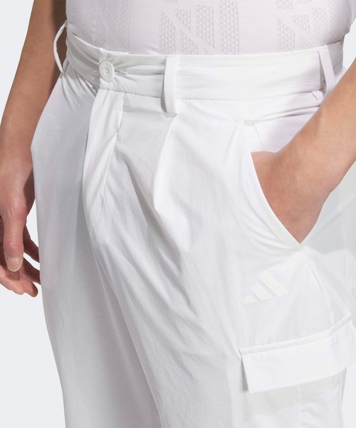 adidas(アディダス)の「ビヨンド ザ コース EX-Stretch active 撥水ルーズフィット アンクルカーゴパンツ【adidas Golf/アディダスゴルフ】(カーゴパンツ・メンズ・ホワイト・85/82/79/76/73/100/88/96/92)」の3枚目の写真